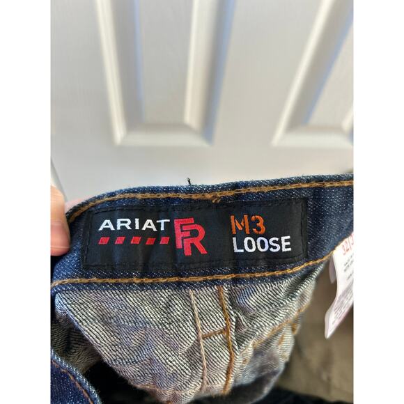 Ariat Fire Resistant Dark Wash Straight Leg Jeans 30/31 - Picture 2 of 7